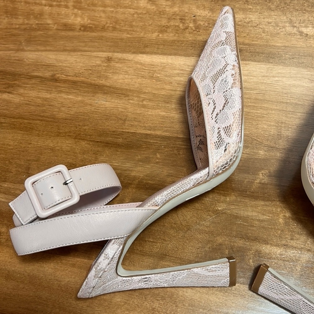 Steve Madden Lace Pumps - Picture 11 of 12